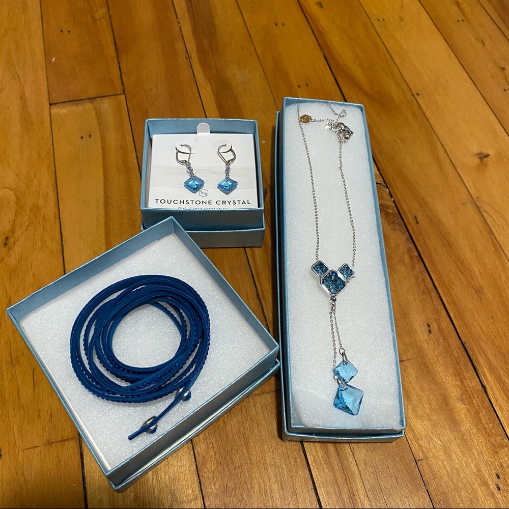 NWT Touchstone Crystal Jewelry Set